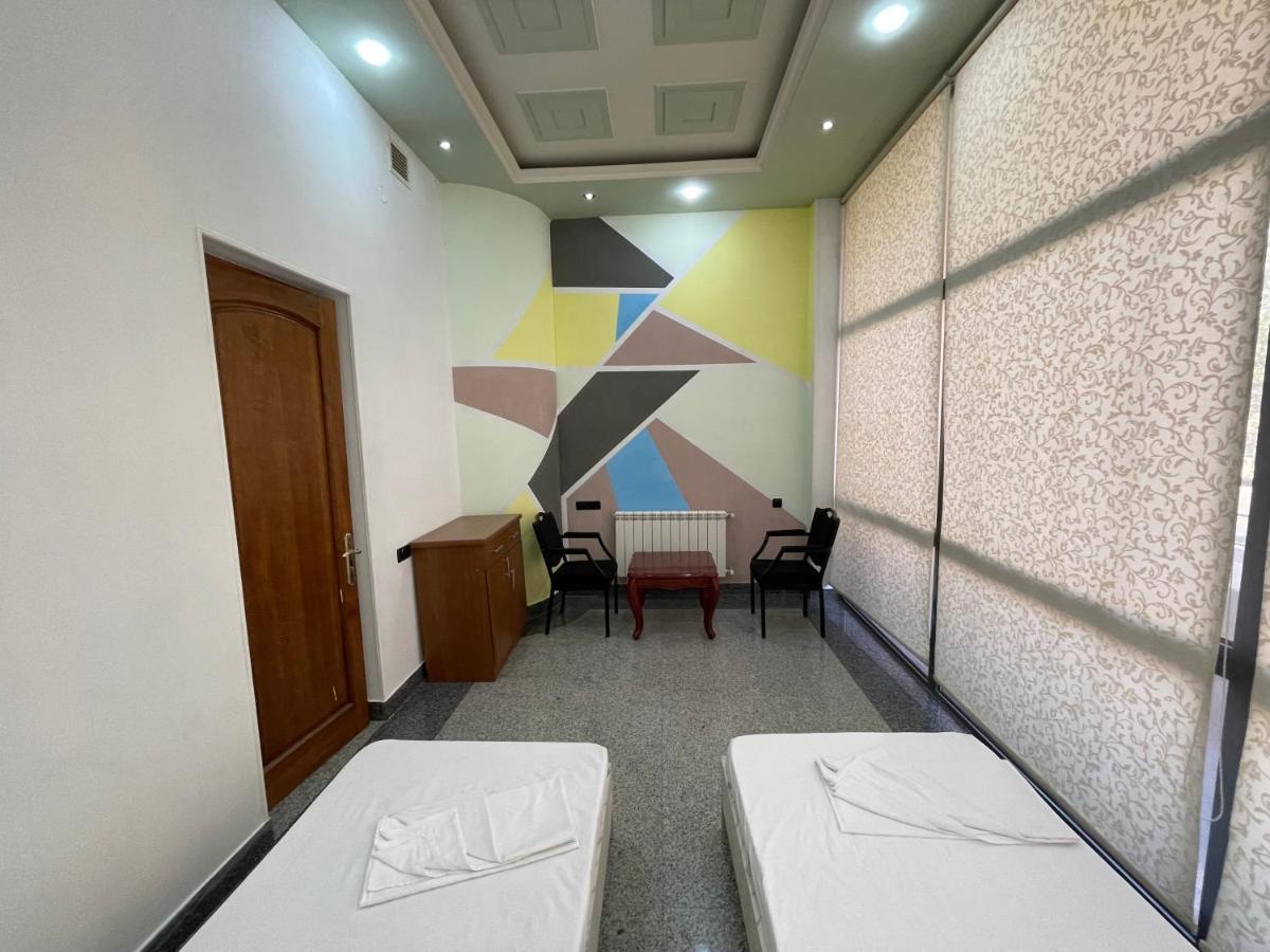 Joy Hotel Apartament Ереван Экстерьер фото