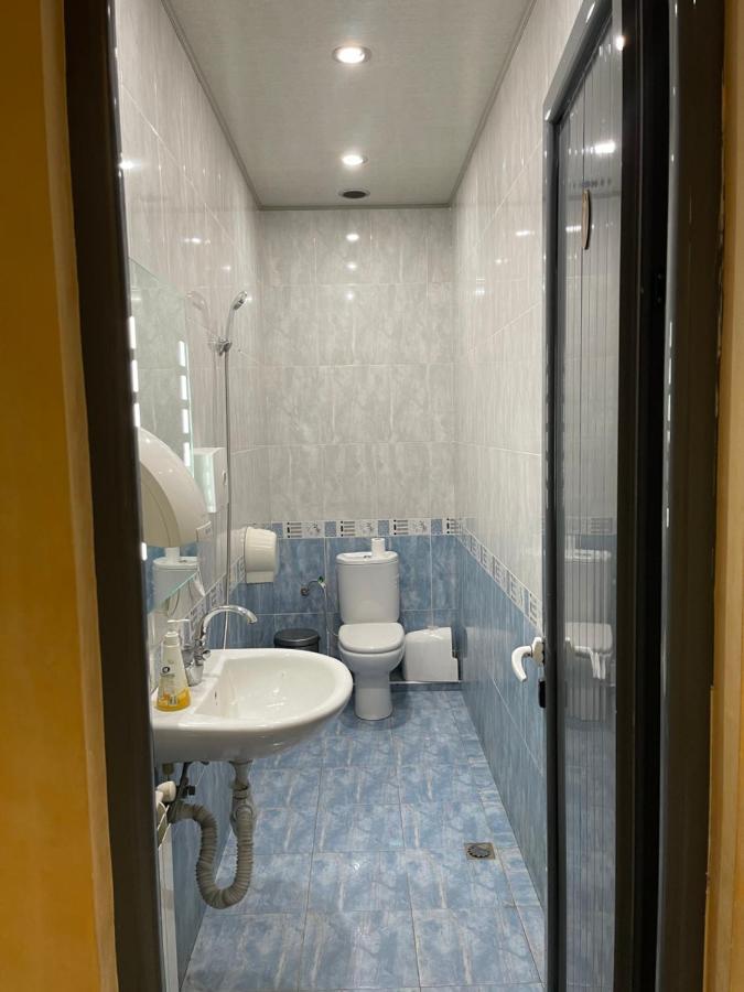 Joy Hotel Apartament Ереван Экстерьер фото